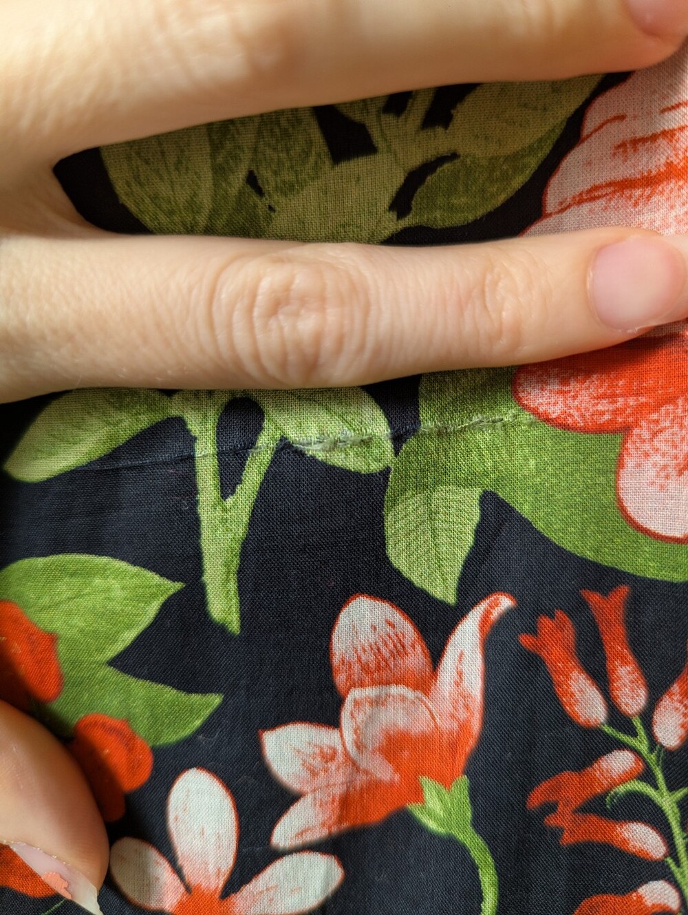 Tuckernuck "Mallie" midi dress in "Noir Blooming Botanical - FLAWED - Picture 6 of 7